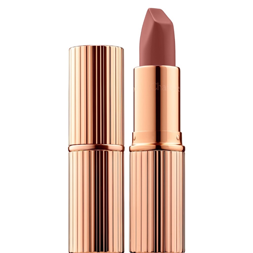 Charlotte Tilbury Pillow Talk lipstick